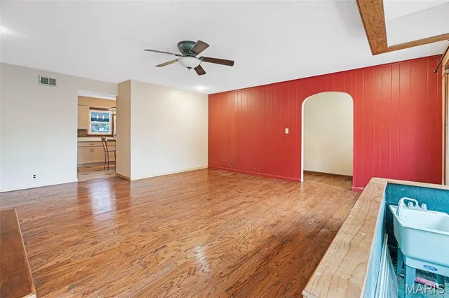 $155,000 | 207 South Street, Brighton, IL 62012