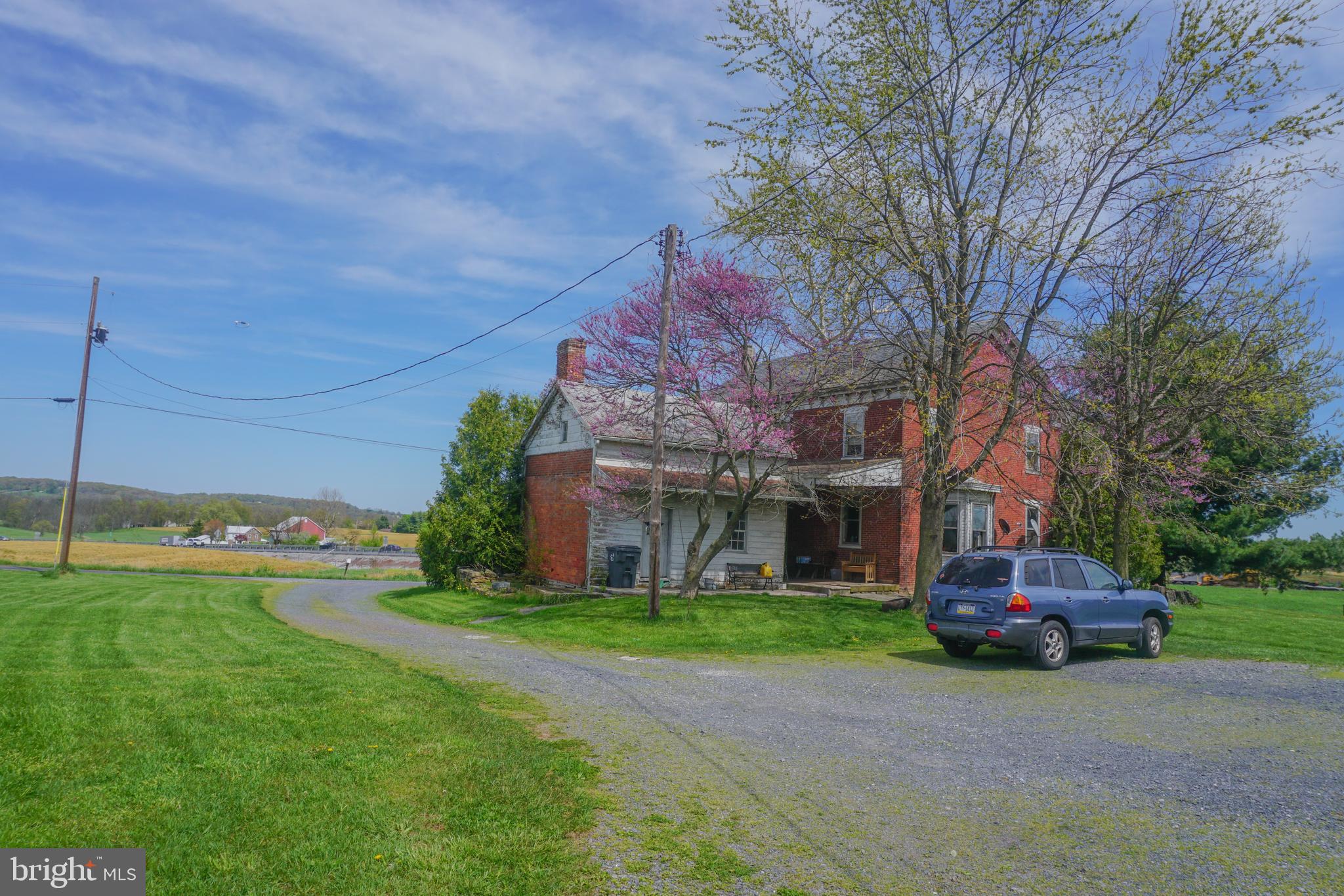 730 County Line Road Dillsburg, PA 17019 - Photo 4 of 45 Gallery Image 4