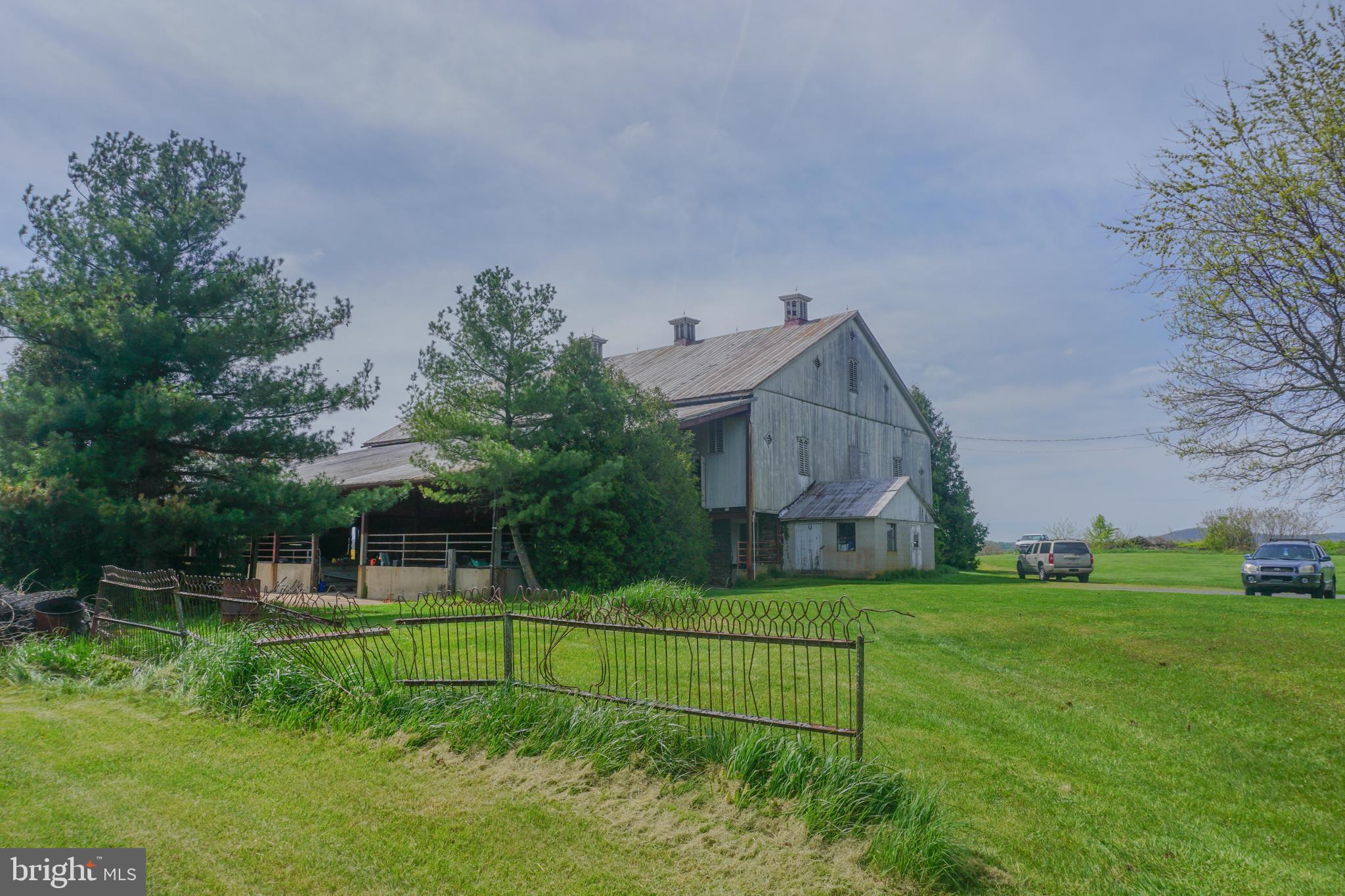 730 County Line Road Dillsburg, PA 17019 - Photo 8 of 45 Gallery Image 8