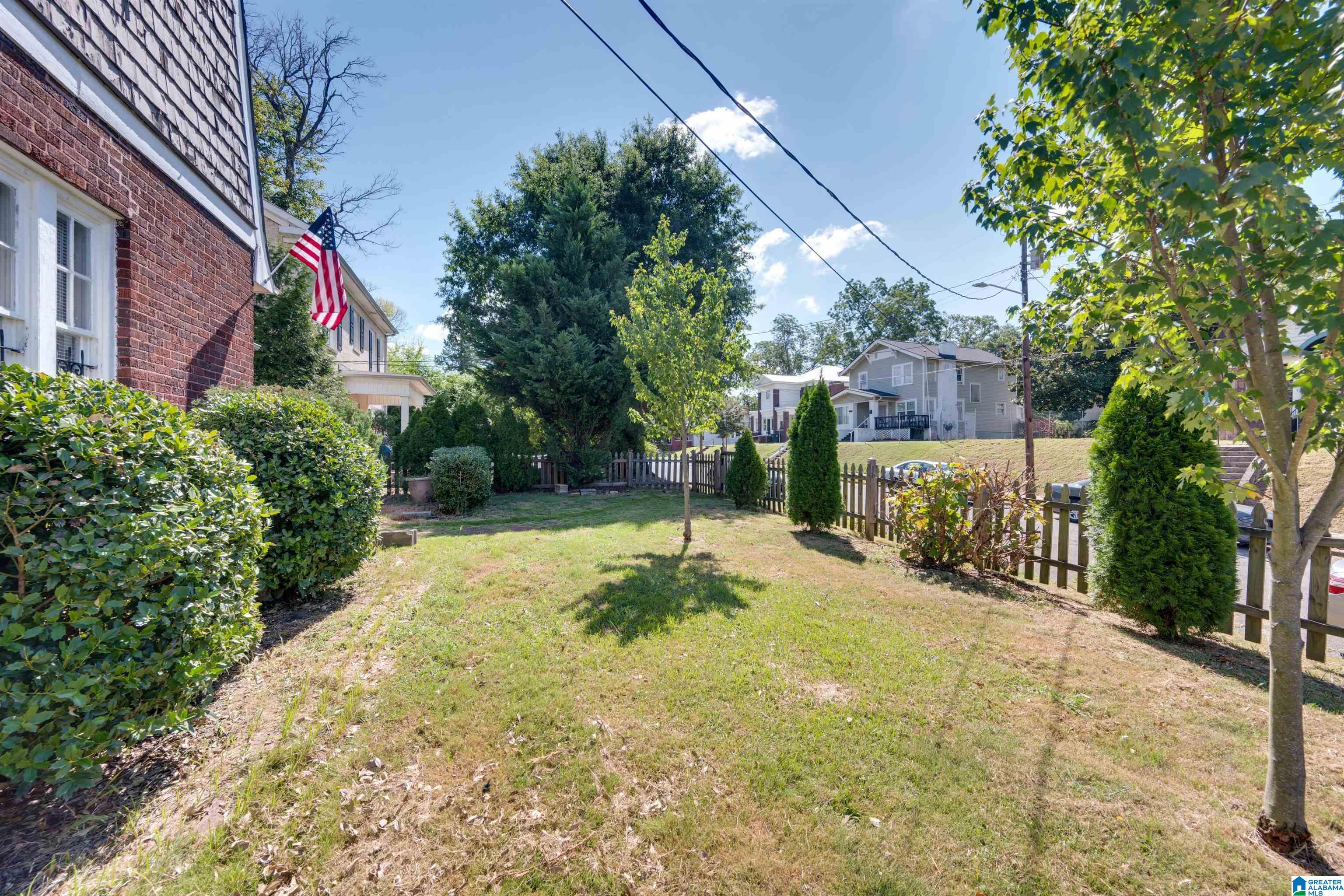 1736 28th Street North Birmingham, AL 35234 - Photo 7 of 44