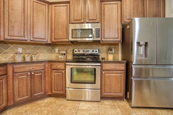 $344,900 | 1417 Sacramento, Portland, TX 78374