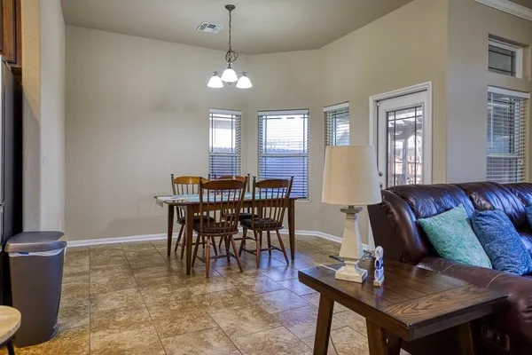 $344,900 | 1417 Sacramento, Portland, TX 78374