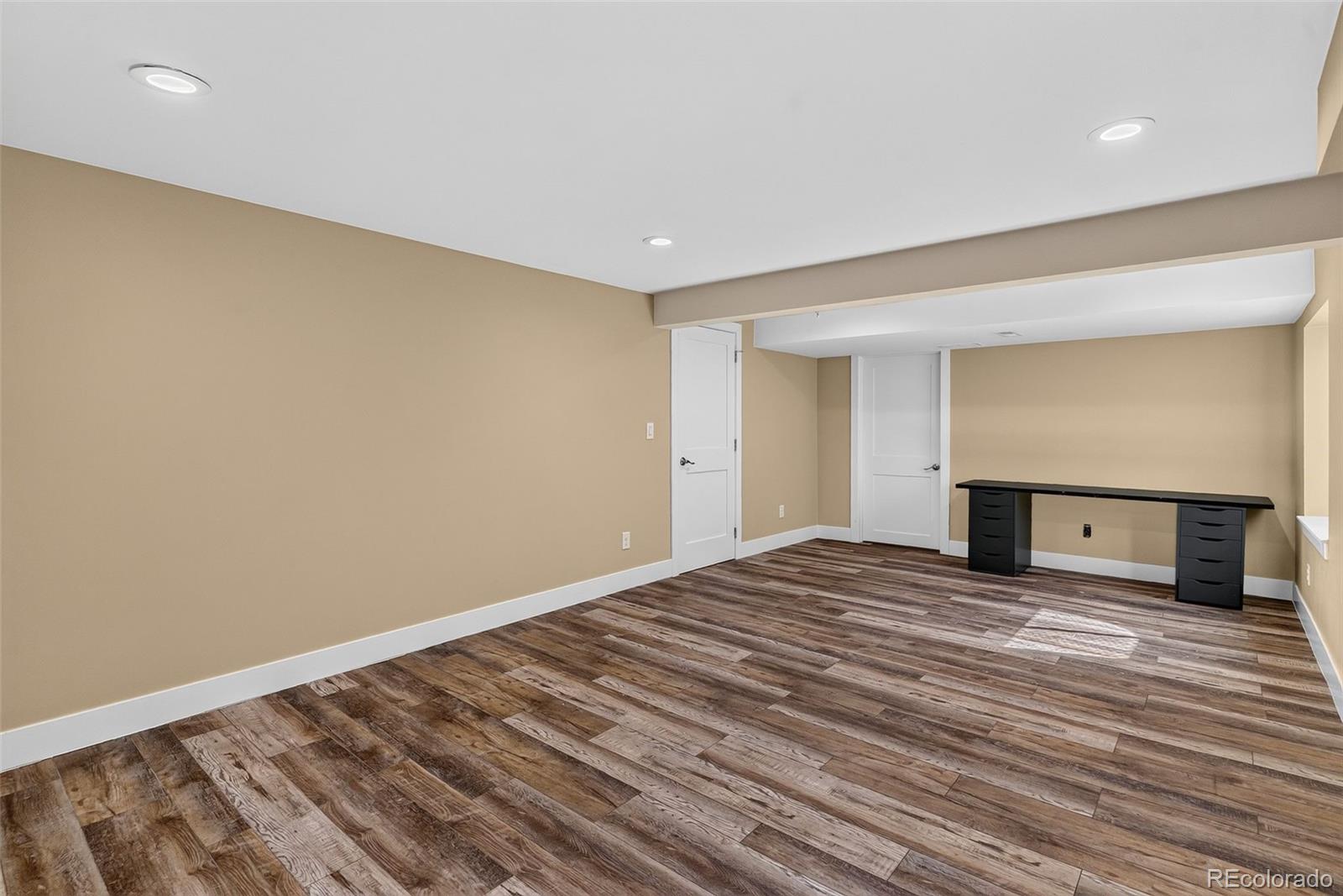 6420 Ashburn Lane Highlands Ranch, CO 80130 - Photo 38 of 49