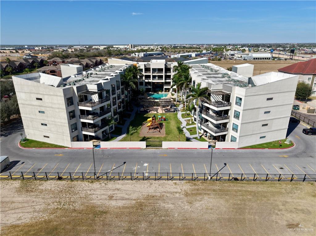 813 Travis Street, Unit 207 Mission, TX 78572 - Photo 33 of 38