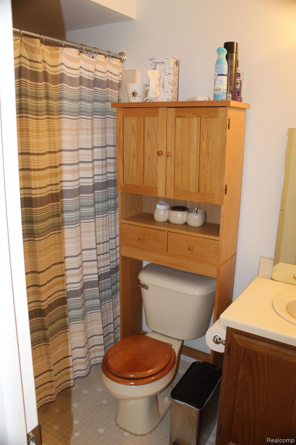 43244 Mound Road, Unit 8 Sterling Heights, MI 48314 - Photo 7 of 16 Gallery Image 7