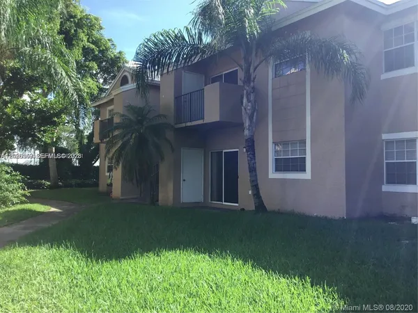 $2,100 | 2391 Northwest 96th Terrace, Unit 19M, Pembroke Pines, FL 33024