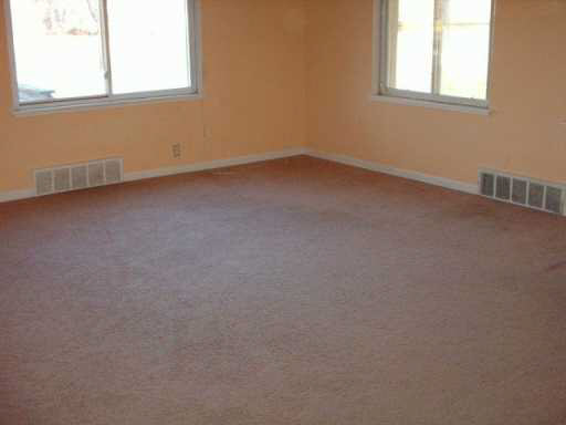 25520 Edison Road South Bend, IN 46628 - Photo 5 of 8
