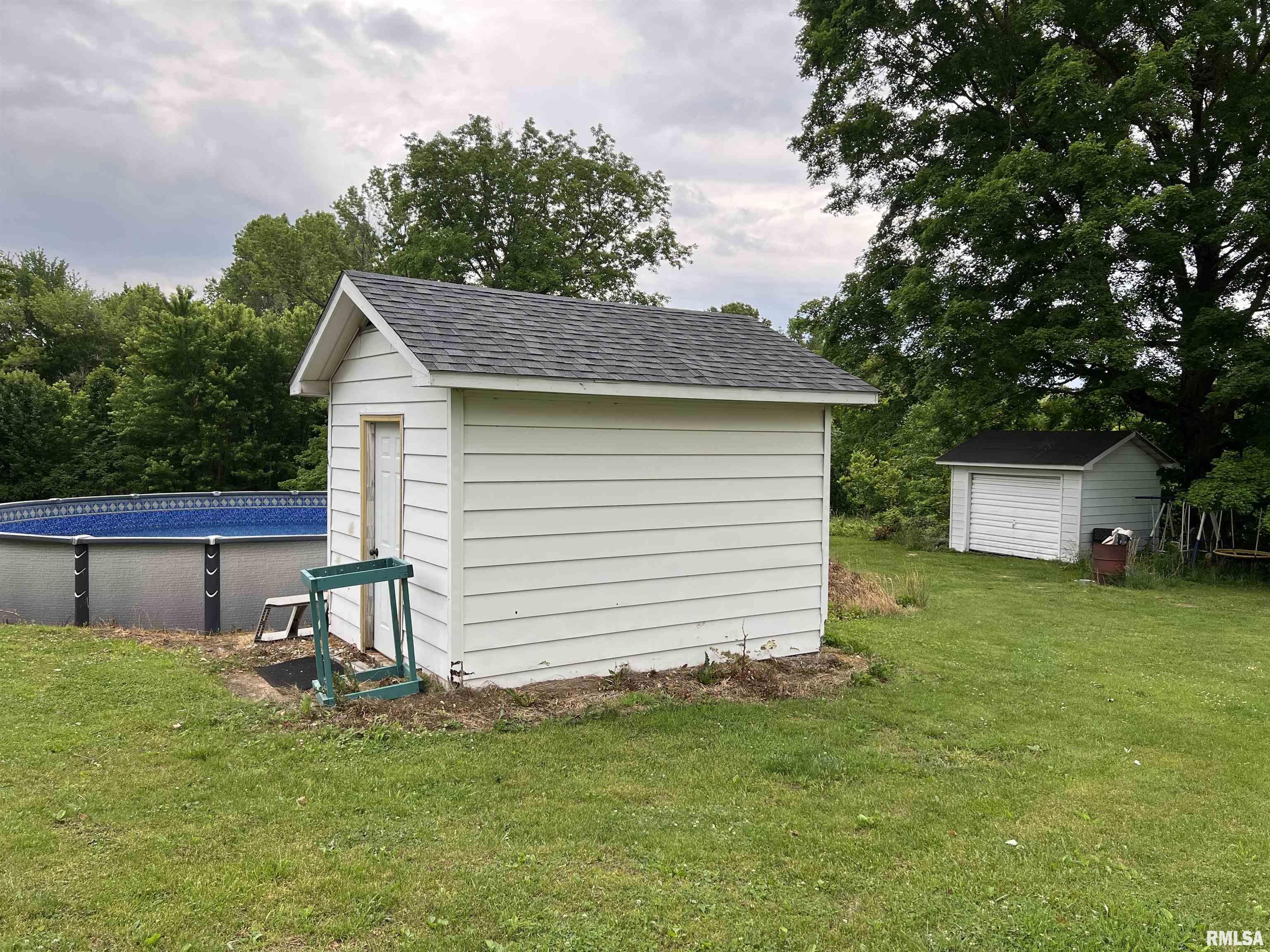 512 North Line Street Creal Springs, IL 62922 - Photo 9 of 35 Gallery Image 9