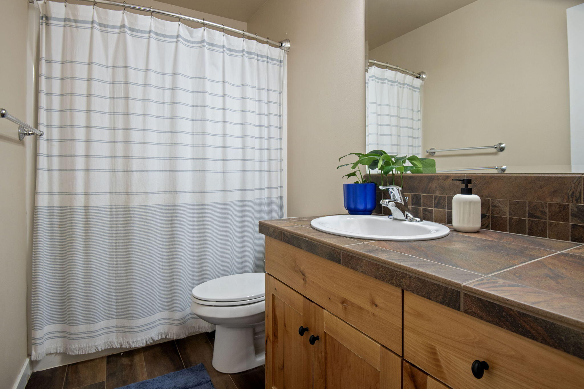 62761 Hawkview Road Bend, OR 97701 - Photo 18 of 24 18-web-or-mls-DSC_8714