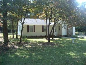 3929 David Cox Road Charlotte, NC 28269 - Photo 5 of 7 Gallery Image 5