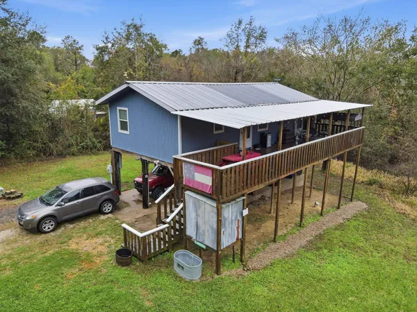 $124,999 | 2753 West Claire Drive, Orange, TX 77630