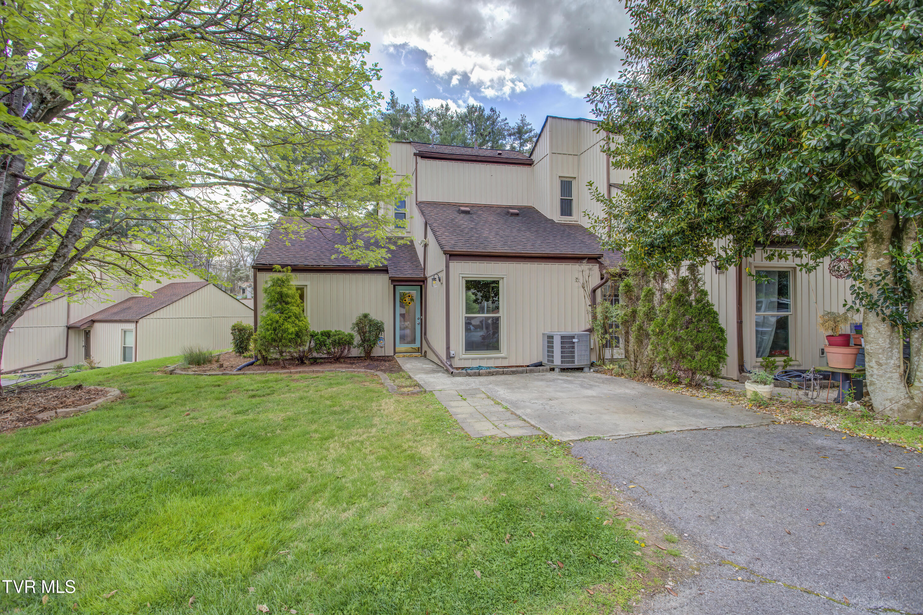 780 Hamilton Road C1 (1)