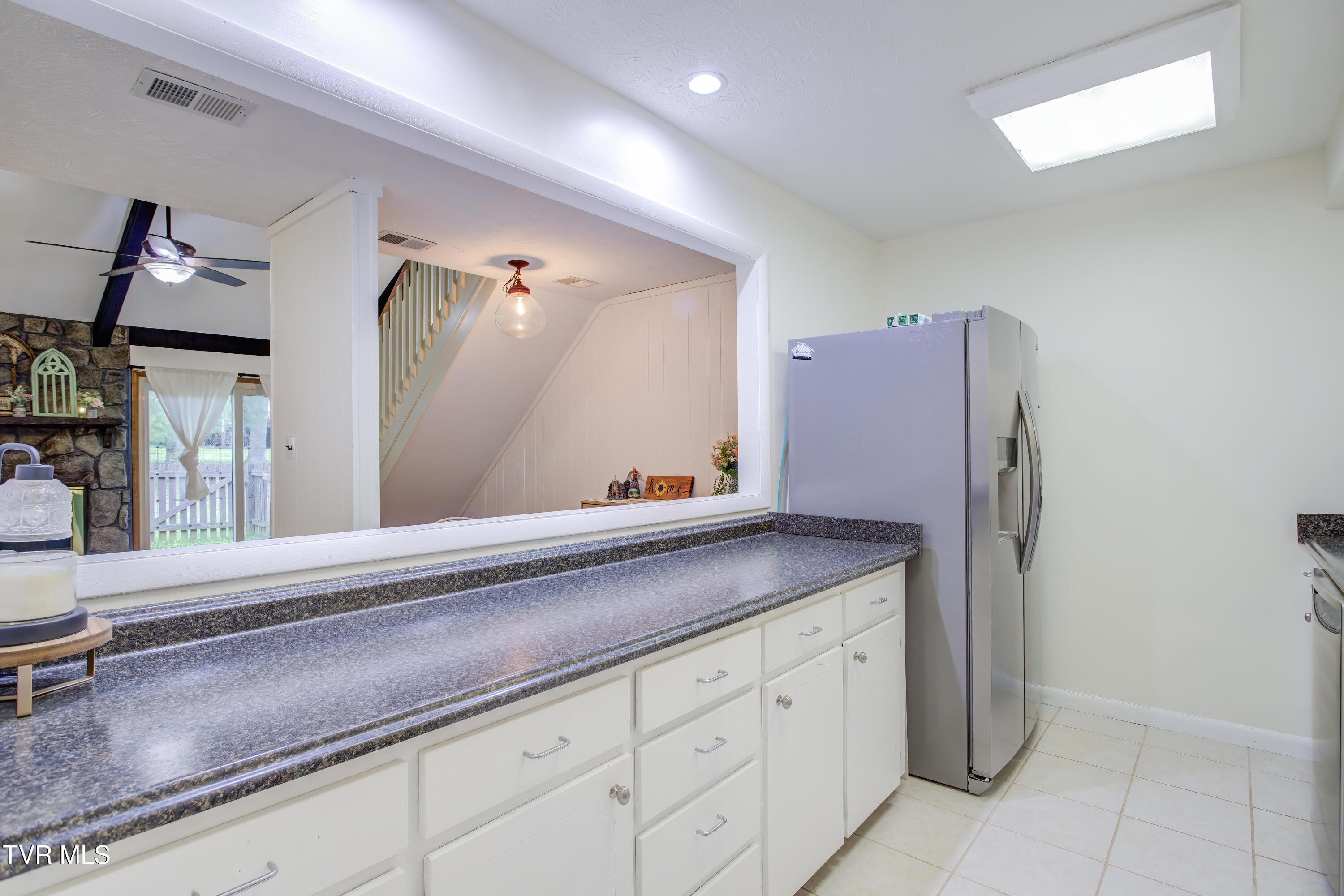 780 Hamilton Road, Unit C1 Blountville, TN 37617 - Photo 14 of 24 780 Hamilton Road C1 (16)