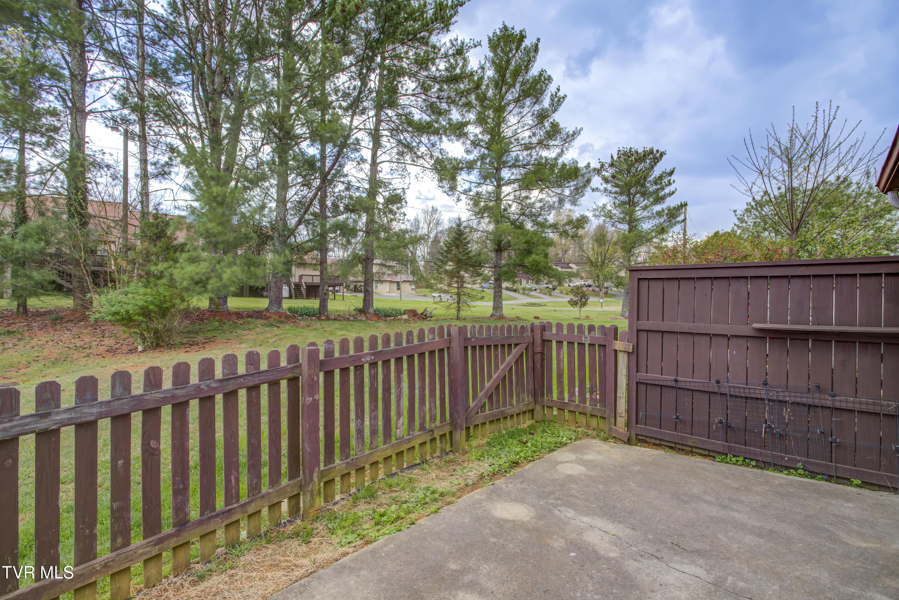 780 Hamilton Road, Unit C1 Blountville, TN 37617 - Photo 5 of 24 780 Hamilton Road C1 (5)