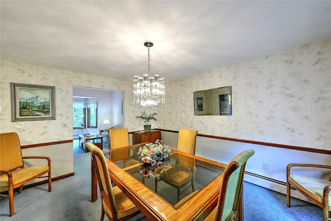 2025 Division Road East Greenwich, RI 02818 - Photo 12 of 49 Gallery Image 12