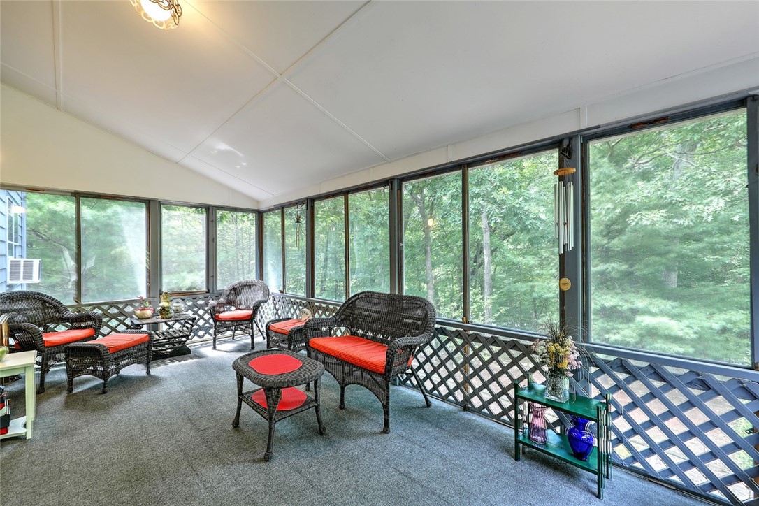 2025 Division Road East Greenwich, RI 02818 - Photo 15 of 49 Gallery Image 15