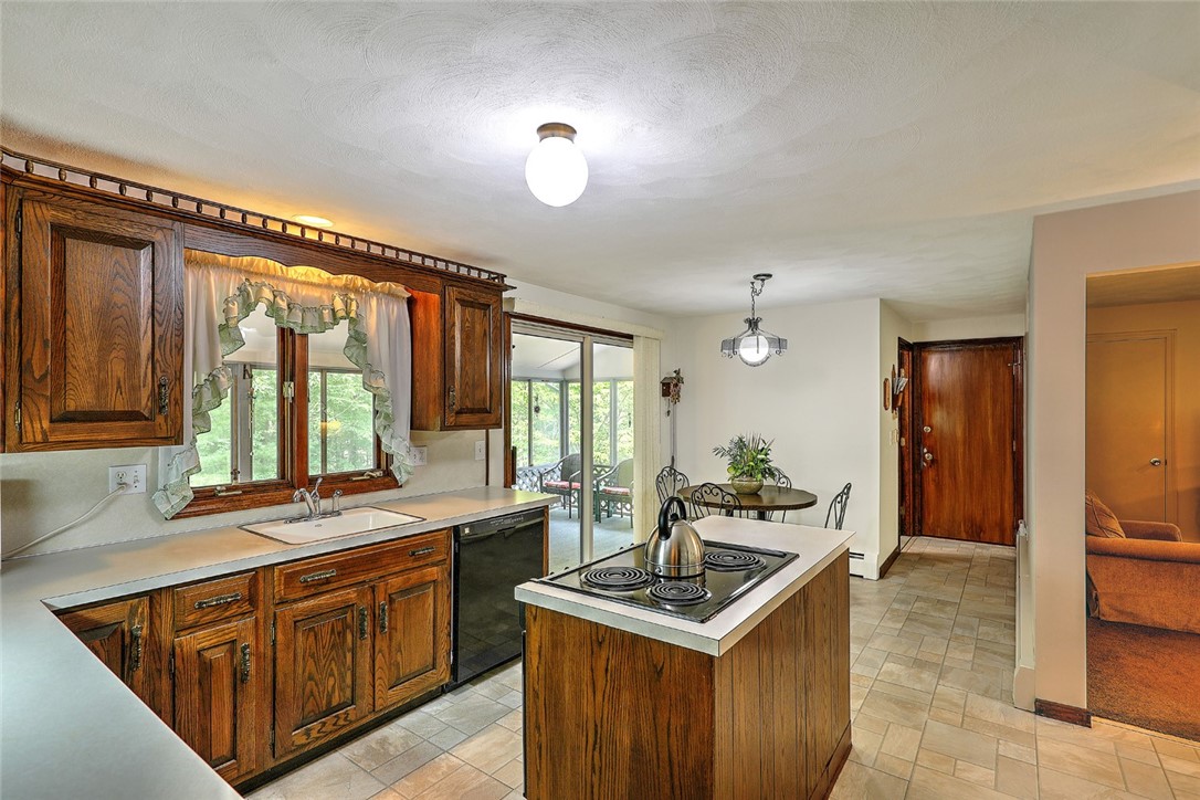 2025 Division Road East Greenwich, RI 02818 - Photo 17 of 49 Gallery Image 17