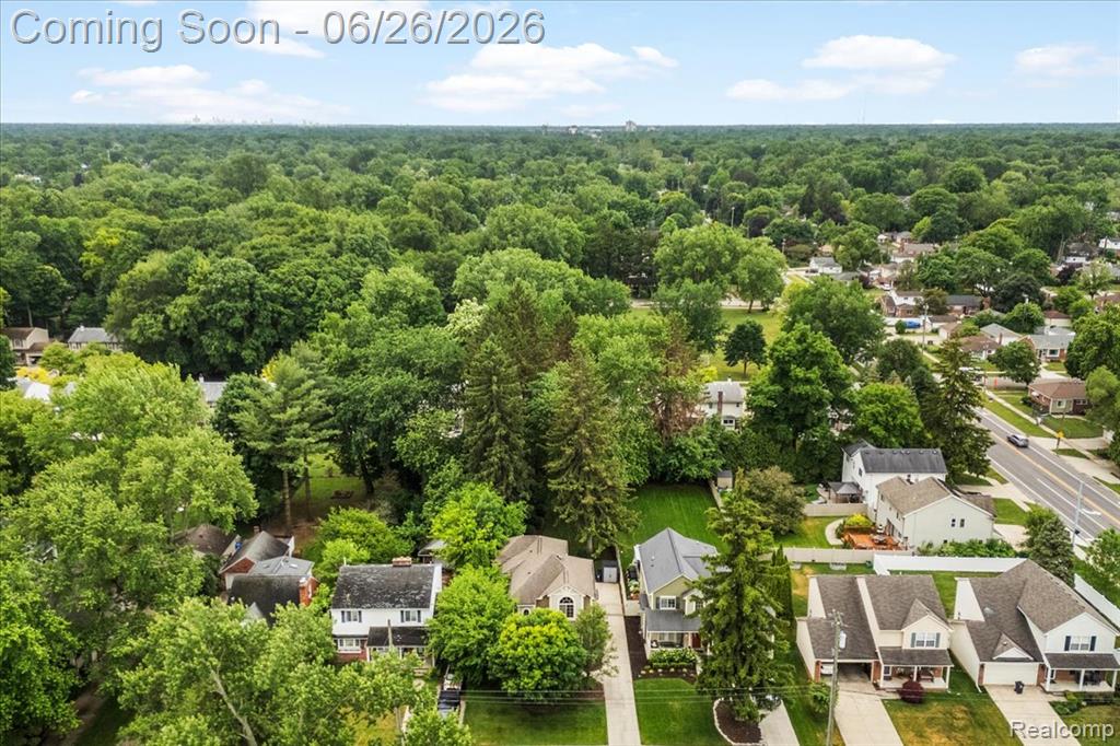 124 Woodside Road Royal Oak, MI 48073 - Photo 32 of 41