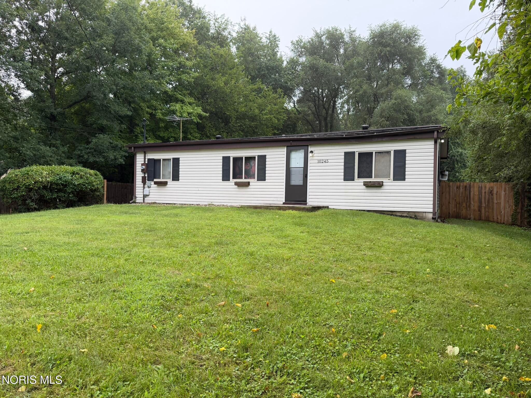 10245 Angola Road Swanton, OH 43558 - Photo 1 of 17 Gallery Image 1