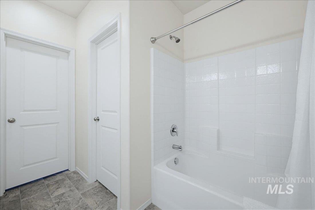 1354 Hayhook Street Middleton, ID 83644 - Photo 24 of 37