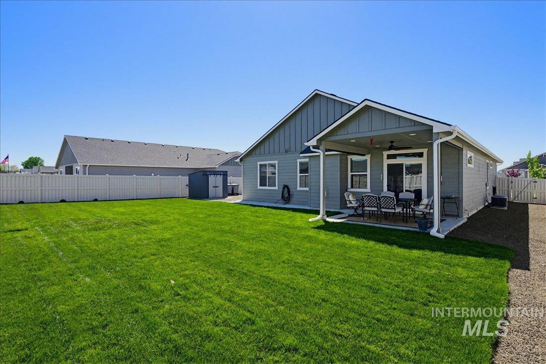 1354 Hayhook Street Middleton, ID 83644 - Photo 31 of 37