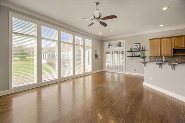 $620,000 | 14317 Manor Court, Leawood, KS 66224