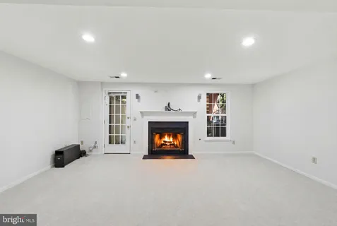 $645,000 | 6052 Kestner Circle, Alexandria, VA 22315