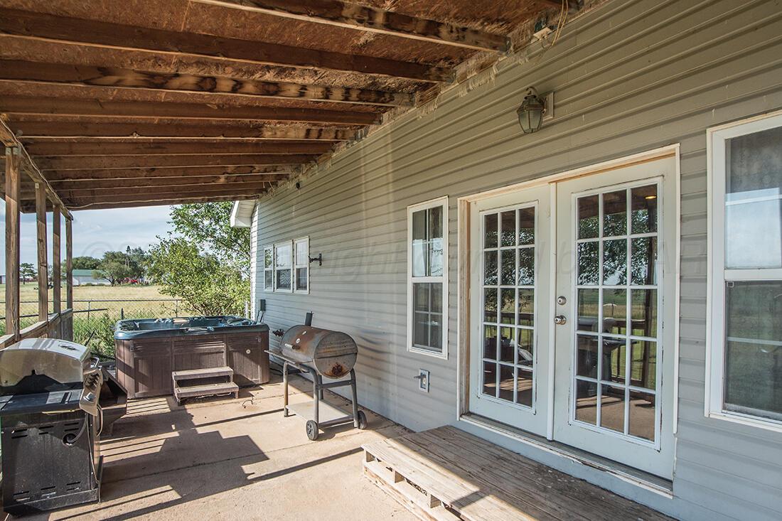 23250 Brown Road Canyon, TX 79015 - Photo 8 of 47 Back porch