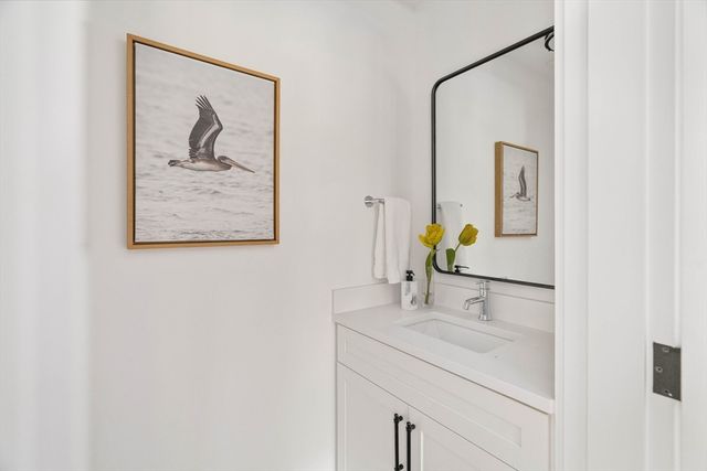 $1,260,000 | 8 Poplar Road, Unit B, Cambridge, MA 02138