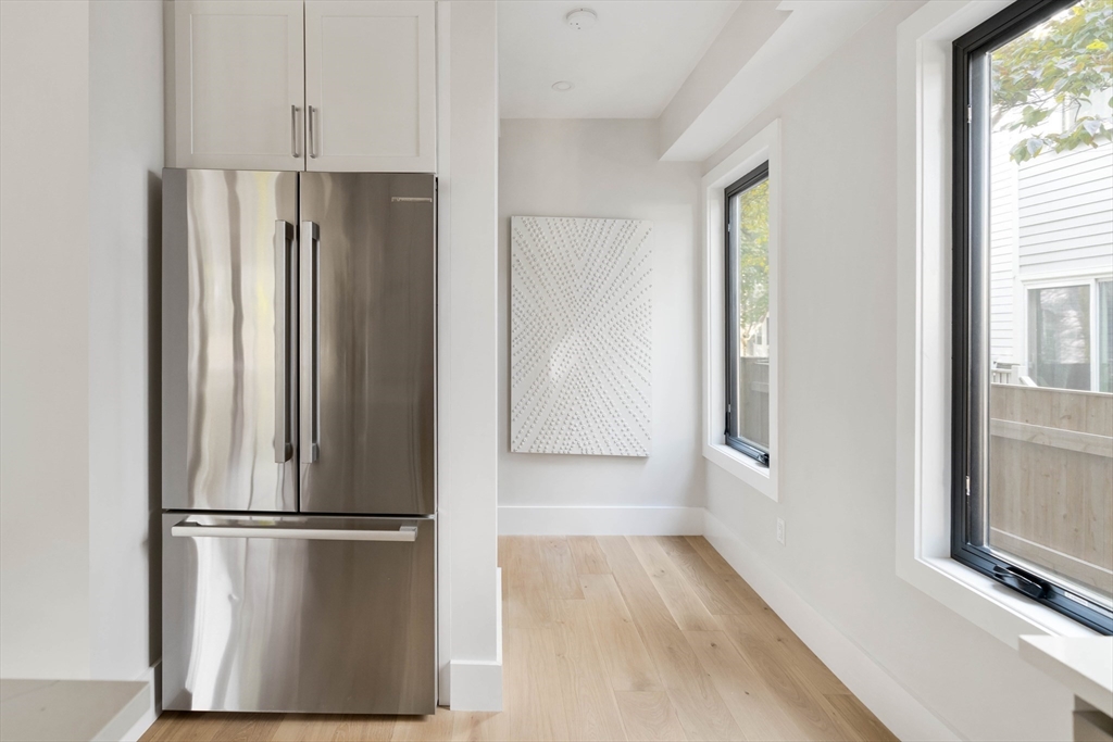 8 Poplar Road, Unit B Cambridge, MA 02138 - Photo 26 of 34