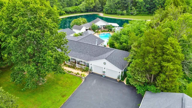 $675,000 | 16834 North State Road 66, Cannelton, IN 47520