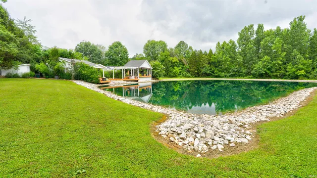 $675,000 | 16834 North State Road 66, Cannelton, IN 47520