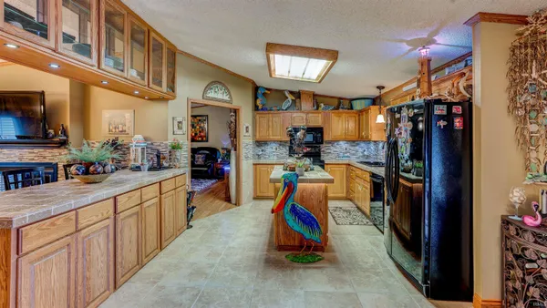 $649,000 | 16834 North State Road 66, Cannelton, IN 47520