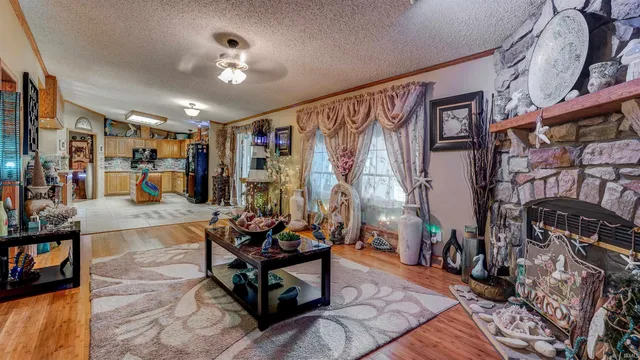 $675,000 | 16834 North State Road 66, Cannelton, IN 47520