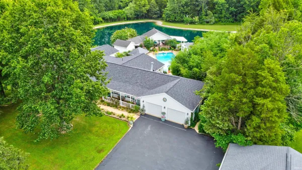 $624,500 | 16834 North State Road 66, Cannelton, IN 47520