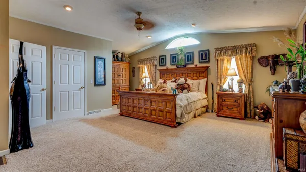 $649,000 | 16834 North State Road 66, Cannelton, IN 47520