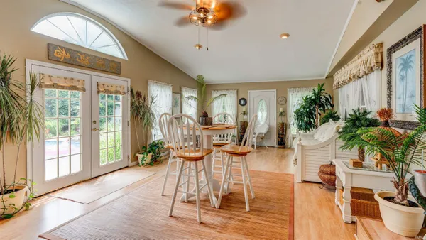 $649,000 | 16834 North State Road 66, Cannelton, IN 47520