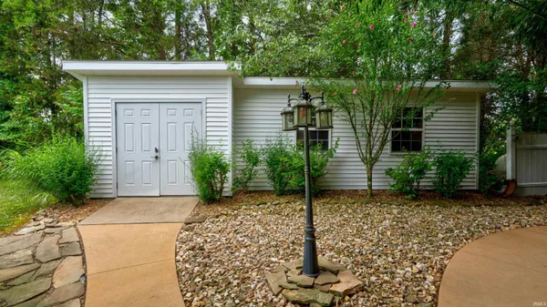 $649,000 | 16834 North State Road 66, Cannelton, IN 47520