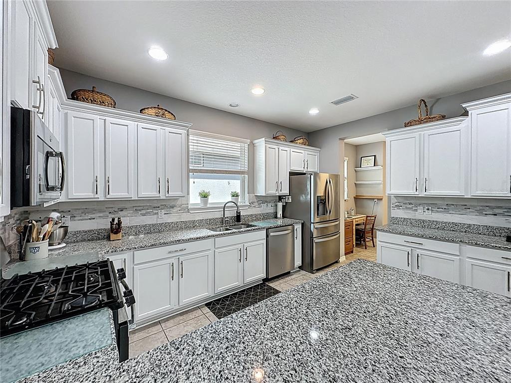 277 Silver Maple Road Groveland, FL 34736 - Photo 20 of 81 Gallery Image 20