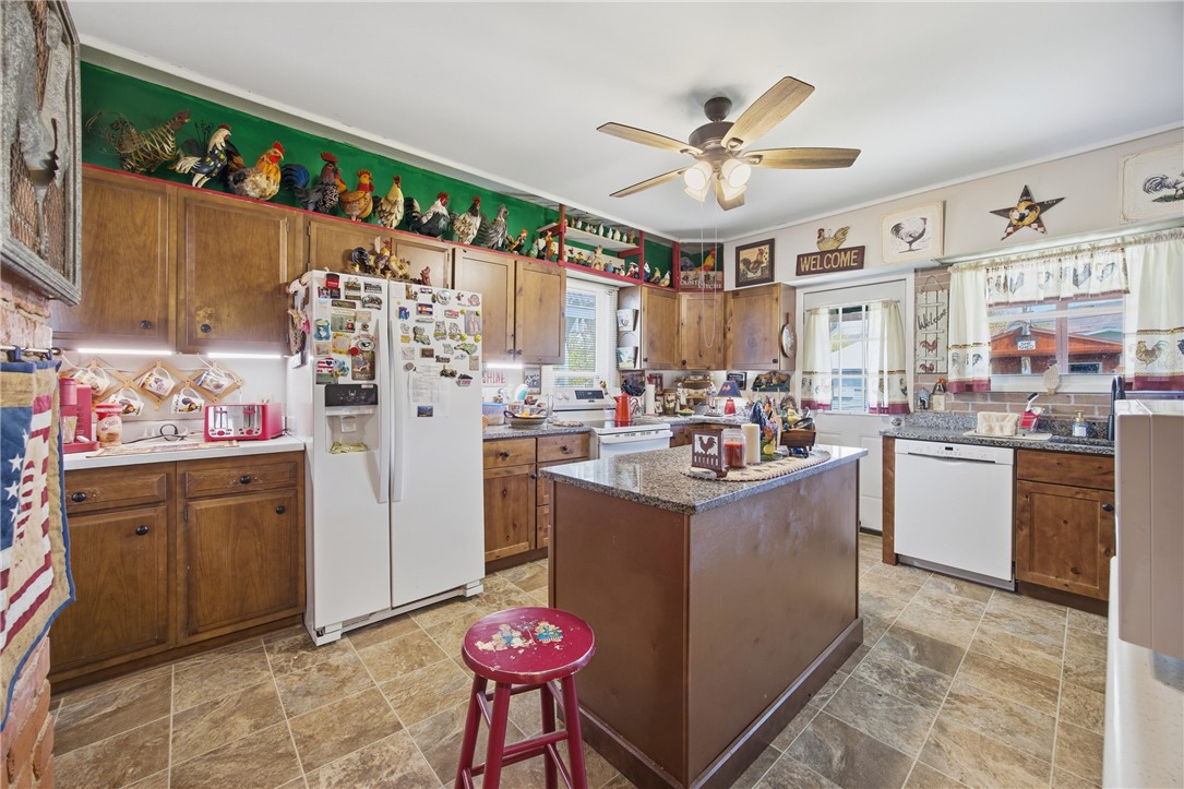 379 East 3rd Street Corning, NY 14830 - Photo 12 of 36