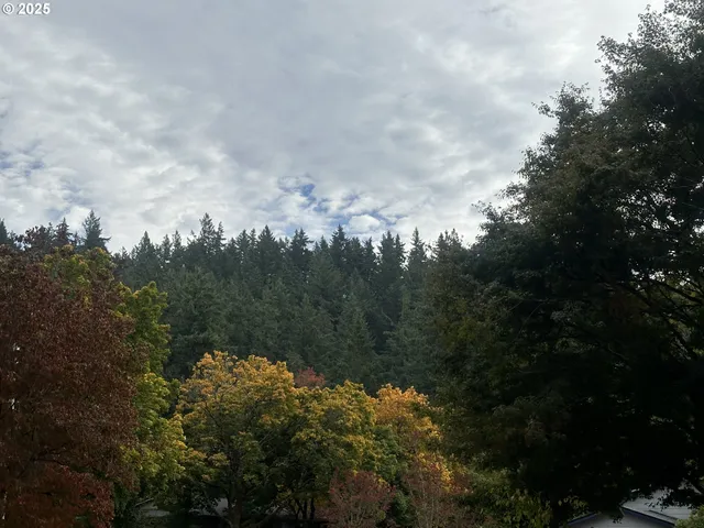 $190,000 | 3905 Southeast 147th Avenue, Portland, OR 97236