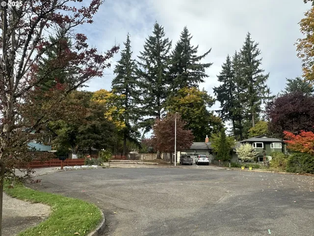 $190,000 | 3905 Southeast 147th Avenue, Portland, OR 97236