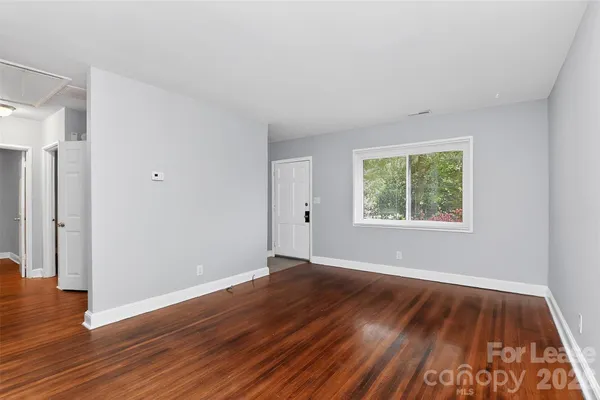 $1,150 | 1513 Pecan Avenue, Charlotte, NC 28205