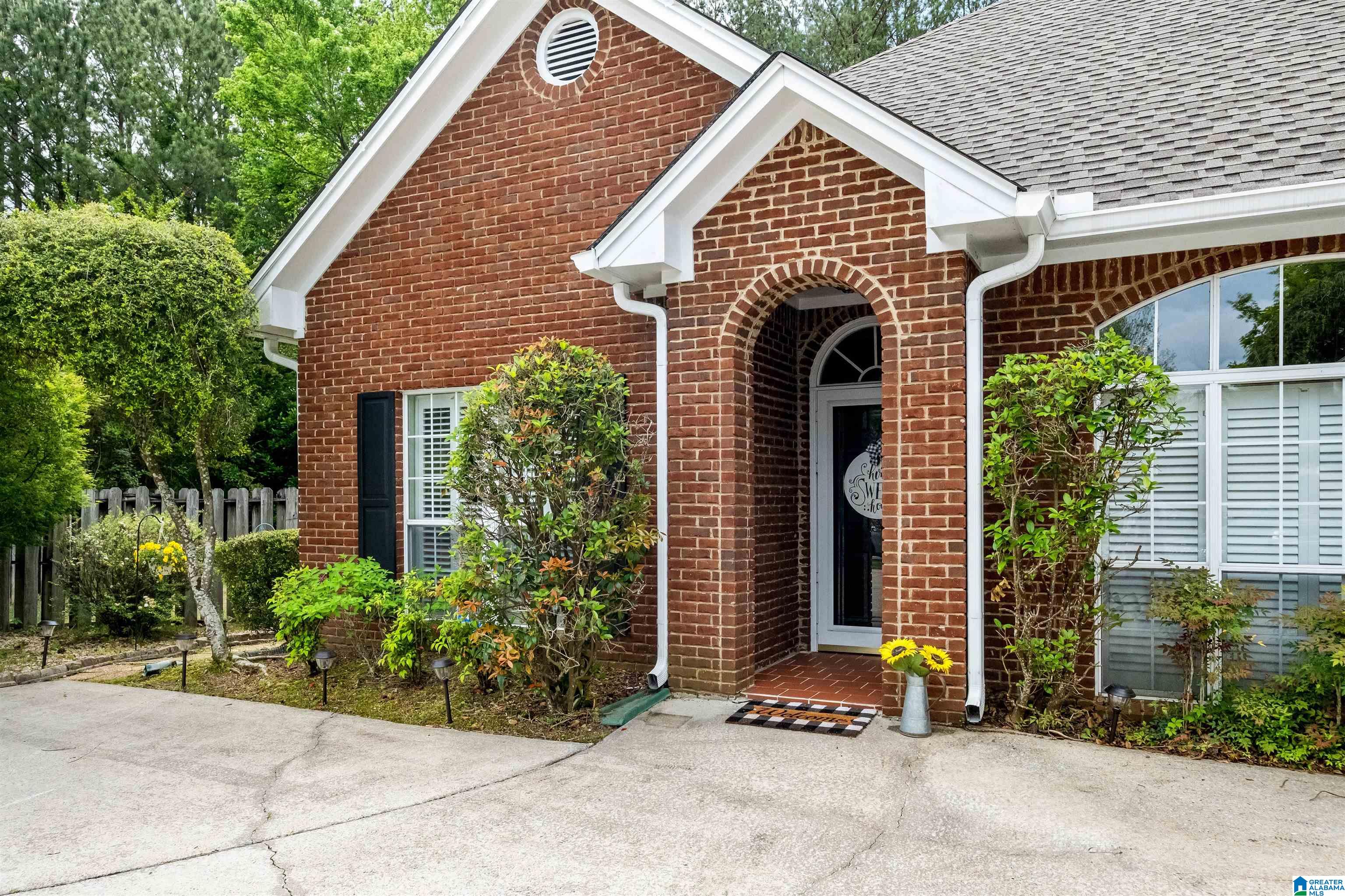 132 Creden Place Alabaster, AL 35007 - Photo 4 of 43