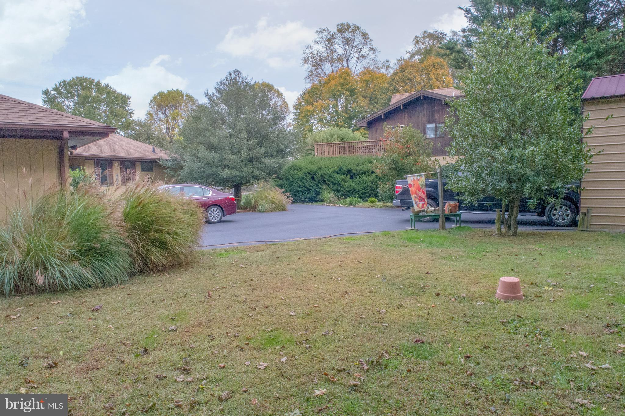 1670 Glebe Road Earleville, MD 21919 - Photo 11 of 35 Side yard with Shed