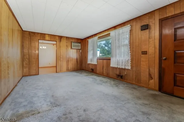 $389,900 | 26 Regional Road, Annandale, NJ 08801