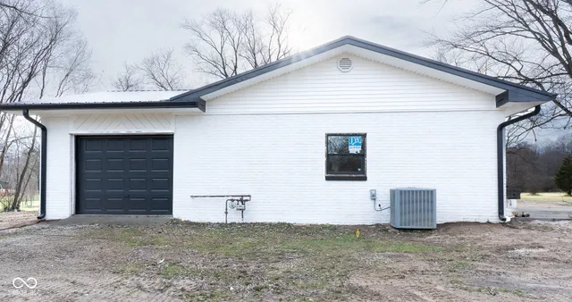 $380,000 | 3275 Maple Turn Lane, Martinsville, IN 46151