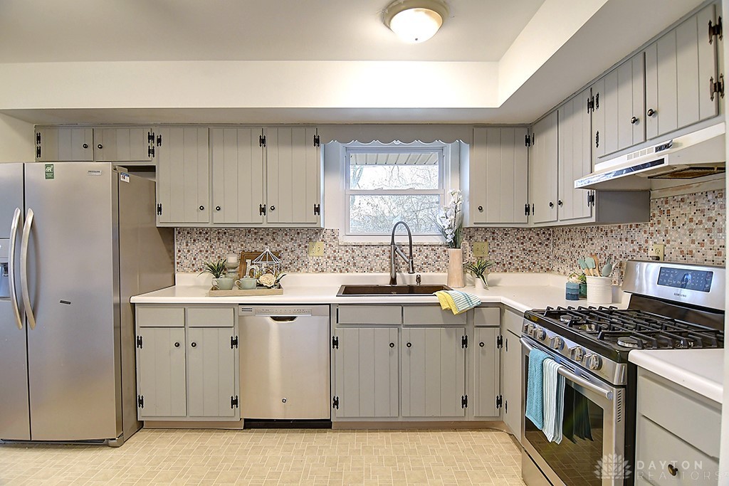 710 Spring Ridge Place Centerville, OH 45458 - Photo 10 of 33 Gallery Image 10