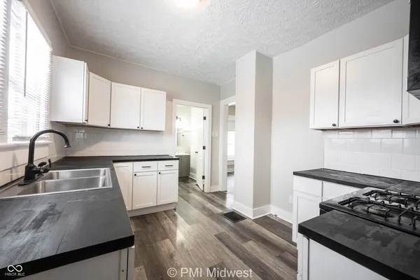 $1,195 | 729 North Bosart Avenue, Indianapolis, IN 46201