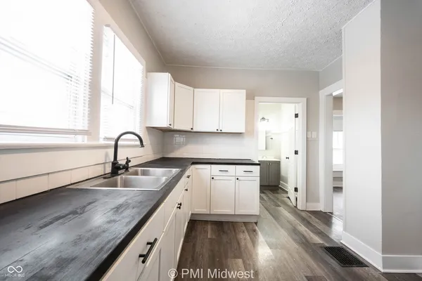 $1,195 | 729 North Bosart Avenue, Indianapolis, IN 46201